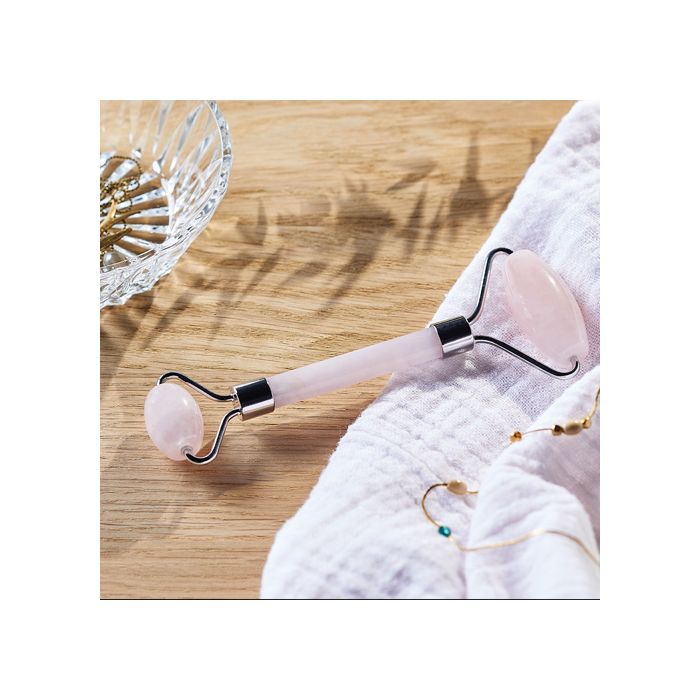 ROULEAU DE MASSAGE VISAGE QUARTZ ROSE