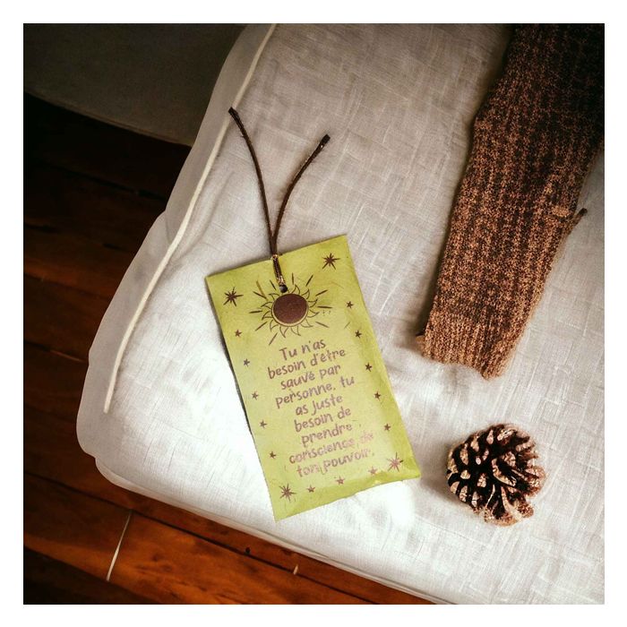 SAVON PENSEE POSITIVE MUSC BLANC