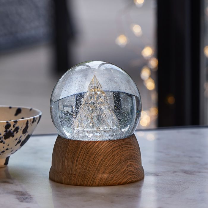 BOULE A NEIGE LUMINEUSE SAPIN MAGIQUE