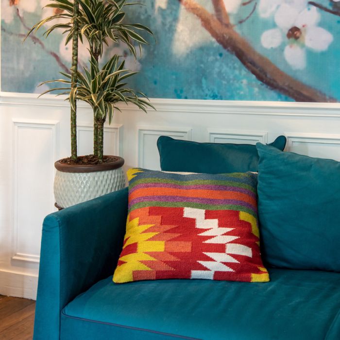 COUSSIN EN POLYESTER RECYCLE TISSE