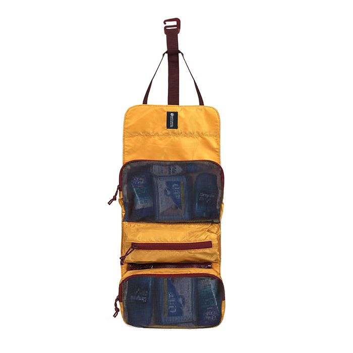 TROUSSE DE TOILETTE SUSPENDUE