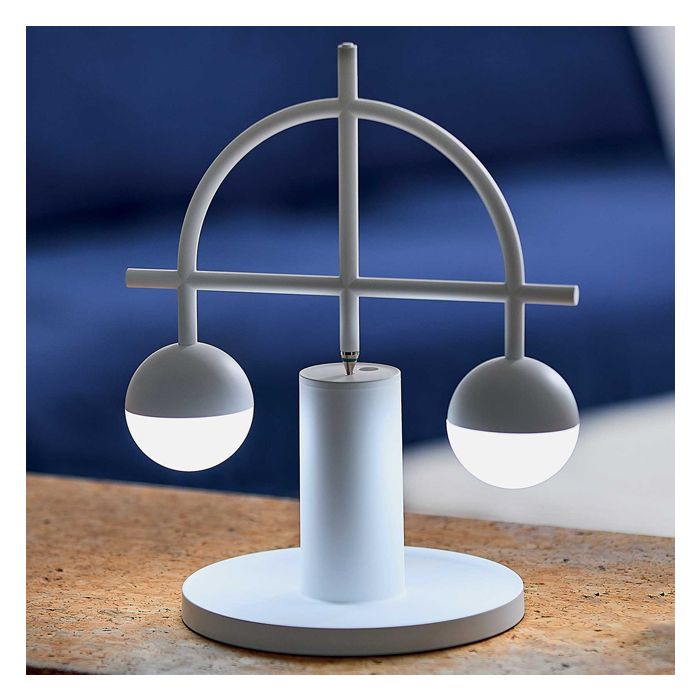 LAMPE BALANCIER RECHARGEABLE BLANCHE