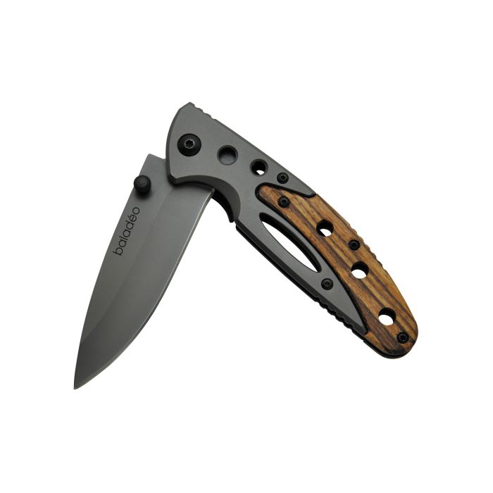 COUTEAU CARSON KOKAGNE