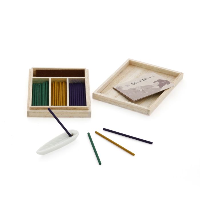 COFFRET FLEURS 30 BAT ET PORTE ENCENS