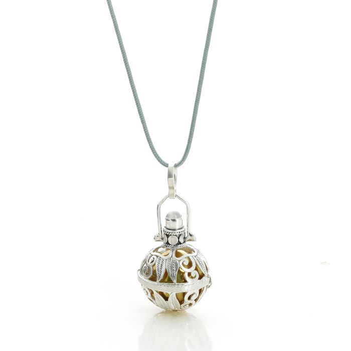 PENDENTIF BOLA PLUMES