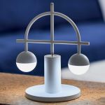 LAMPE BALANCIER RECHARGEABLE BLANCHE